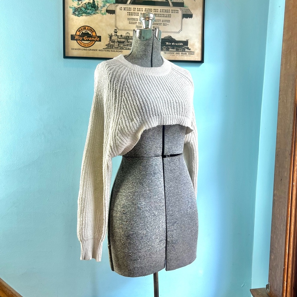 Cropped Cream Ribbed Crewneck Sweater - Women